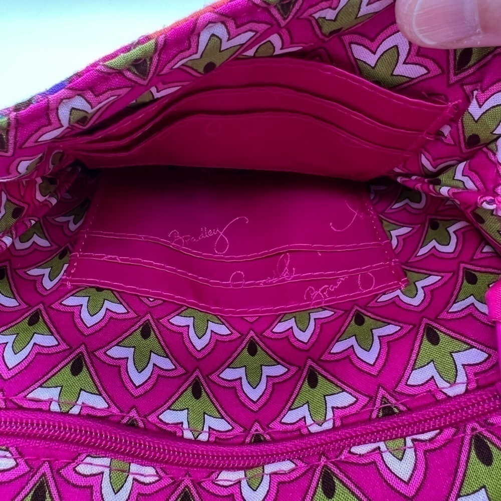 VERA BRADLEY SMALL CROSSBODY BAG WITH LOTS OF POCKETS VIBRANT PINK, ORANGE - Picture 15 of 15